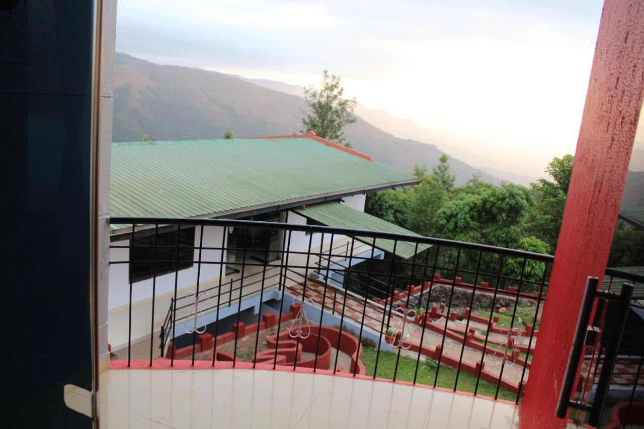 The Greenwood Resort Chikmagalur - Escape To Tranquil Mountain Views 외부 사진
